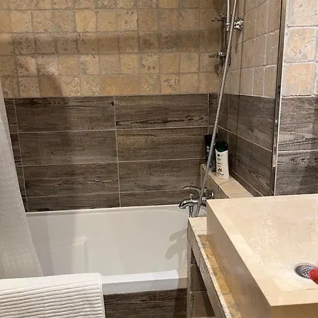 Apartament Maisonzen *
